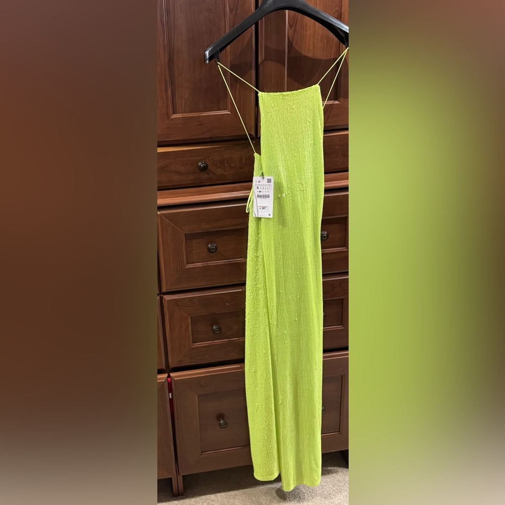 Zara Vibrant Neon Green Backless Dress - Picture 1 of 2